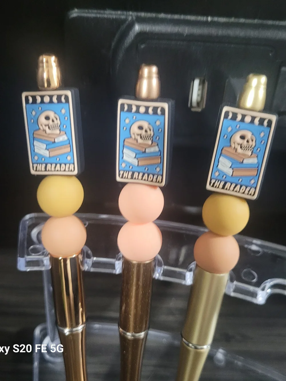 Handmaded The Reader Beaded Pens